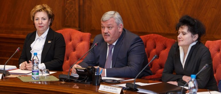 Сергей Гапликов объявил 2019 год Годом наставничества в Республике Коми