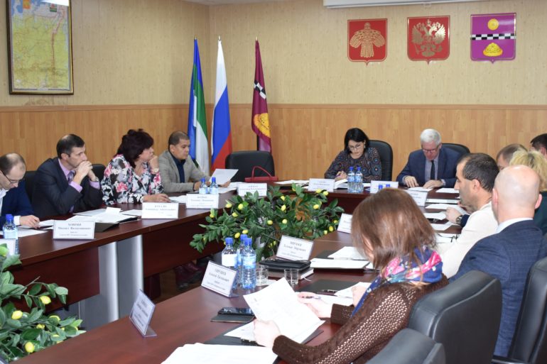 В МИНУВШИЙ понедельник, 21 октября, в зале заседаний администрации состоялась очередная вторая сессия Совета МР «Княжпогостский»