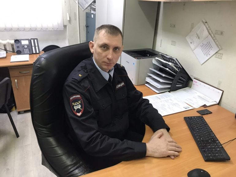 начальник ГИБДД Княжпогостского района, майор полиции Сергей Капустин